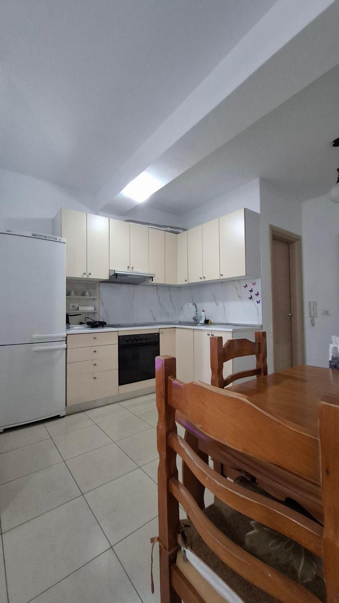 Braho Apartment Vlorë Екстериор снимка